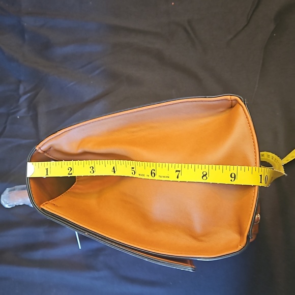 Soulfina Bee Collection Purse - Picture 7 of 7